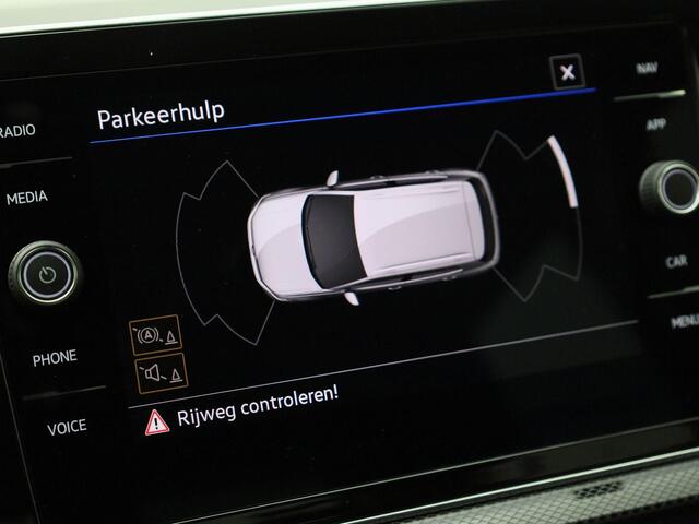 Volkswagen T-Cross 1.0TSI/116PK Style DSG · Stoelverwarming · Navigatie · Parkeersensoren · Apple/Android