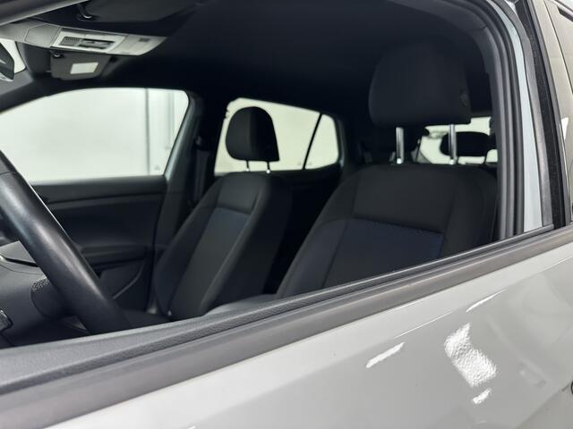 Volkswagen T-Cross 1.0 TSI Style 110pk | Virtual Cockpit | 6 versnellingen | Stoelv