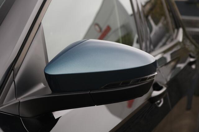 Volkswagen T-Cross 1.0 TSI Life | Navi | Android Auto Apple Carplay | Trekhaak |