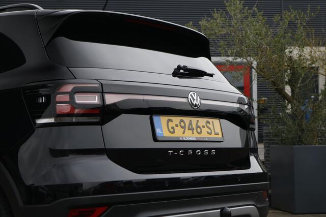 Volkswagen T-Cross 1.0 TSI Life | Navi | Android Auto Apple Carplay | Trekhaak |