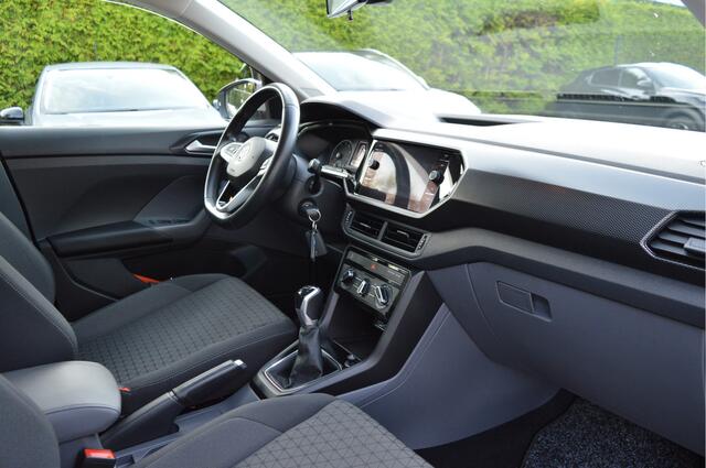 Volkswagen T-Cross 1.0 TSI Life Nap / 58000KM! / 1e eigen. / Addapt.cruise / Apple, android