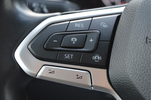 Volkswagen T-Cross 1.0 TSI Life Nap / 58000KM! / 1e eigen. / Addapt.cruise / Apple, android