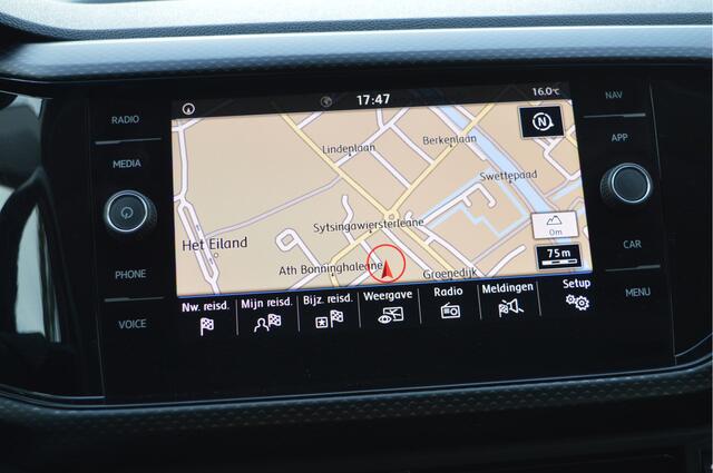 Volkswagen T-Cross 1.0 TSI Life Nap / 58000KM! / 1e eigen. / Addapt.cruise / Apple, android