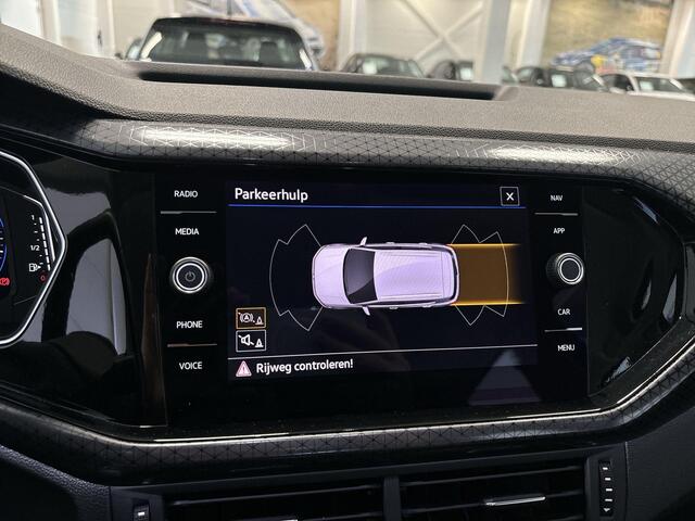 Volkswagen T-Cross 1.0 TSI 110pk Style · Apple/Android Car Play · Navigatie · Clima · P-Sensoren · Adaptive Cruise Control · 17'' Inch · Garantie t/m 20-01-2027 of 100.000km