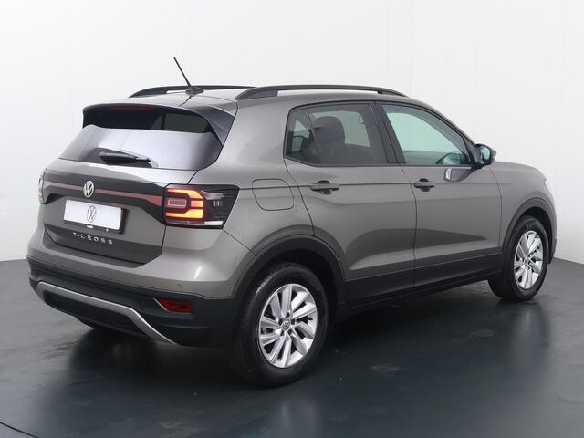 Volkswagen T-Cross 1.0 TSI Life Multimedia Executive | Navigatie | Achteruitrijcamera | PDC V+A |