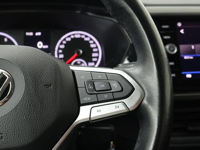 Volkswagen T-Cross 1.0 TSI Life Multimedia Executive | Navigatie | Achteruitrijcamera | PDC V+A |