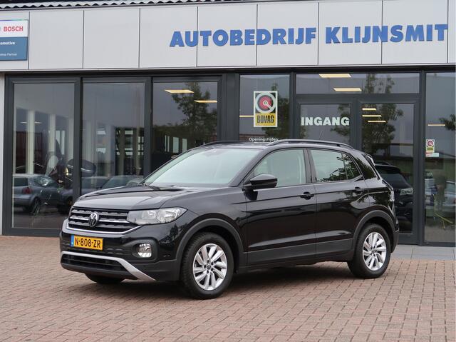 Volkswagen T-Cross 1.0 TSI Life | carplay | parkeersensoren | trekhaak |