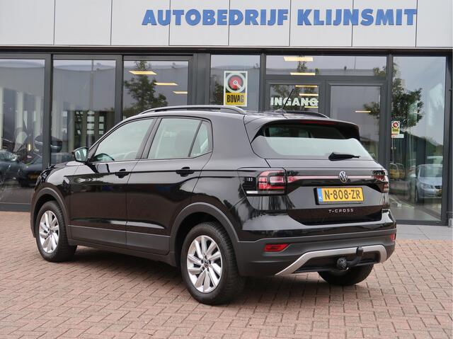 Volkswagen T-Cross 1.0 TSI Life | carplay | parkeersensoren | trekhaak |