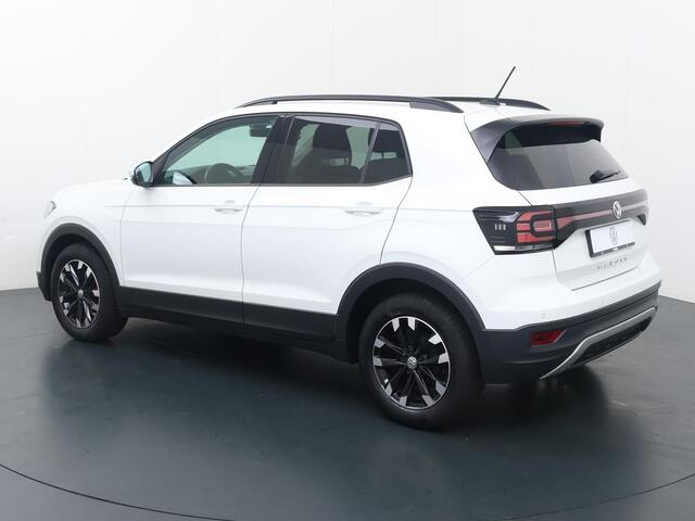 Volkswagen T-Cross 1.0 TSI Life | 95 PK | Navigatiesysteem | Parkeersensoren | Adaptive cruise control |