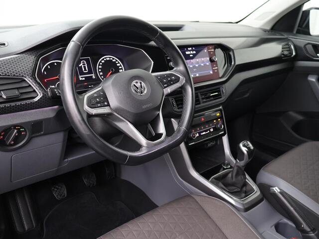 Volkswagen T-Cross 1.0 TSI Style | 115 PK | Achteruitrijcamera | Navigatiesysteem | Climate control |