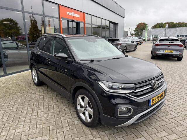 Volkswagen T-Cross 1.0 TSi 110 Pk Automaat Style | Full LED | Navigatie | Adaptive Cruise | 17 Inch | Privacy Glass | Stoelverwarming | 79.919 Km!!