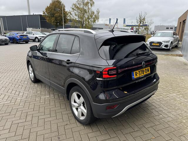 Volkswagen T-Cross 1.0 TSi 110 Pk Automaat Style | Full LED | Navigatie | Adaptive Cruise | 17 Inch | Privacy Glass | Stoelverwarming | 79.919 Km!!