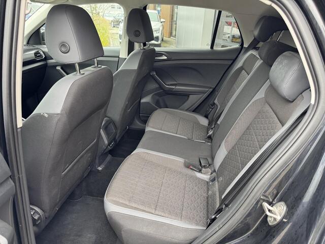 Volkswagen T-Cross 1.0 TSi 110 Pk Automaat Style | Full LED | Navigatie | Adaptive Cruise | 17 Inch | Privacy Glass | Stoelverwarming | 79.919 Km!!