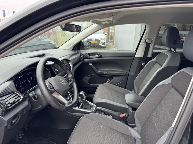 Volkswagen T-Cross 1.0 TSi 110 Pk Automaat Style | Full LED | Navigatie | Adaptive Cruise | 17 Inch | Privacy Glass | Stoelverwarming | 79.919 Km!!