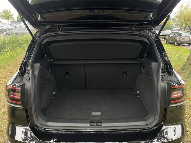 Volkswagen T-Cross 1.0 TSI R-Line | Achteruitrijcamera | Applecarplay | Cruise adaptive |