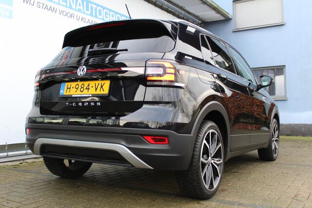 Volkswagen T-Cross 1.0 TSI Style | Incl. 12 maanden garantie | Climate controle | Adaptive cruise controle | Digital cockpit | Navigatie | Apple CarPlay/Android Auto | Draadloze telefoonlader | Dodehoeksensoren | DAB+ | Parkeersensoren V+A | Getinte ramen | Origineel NL Aut