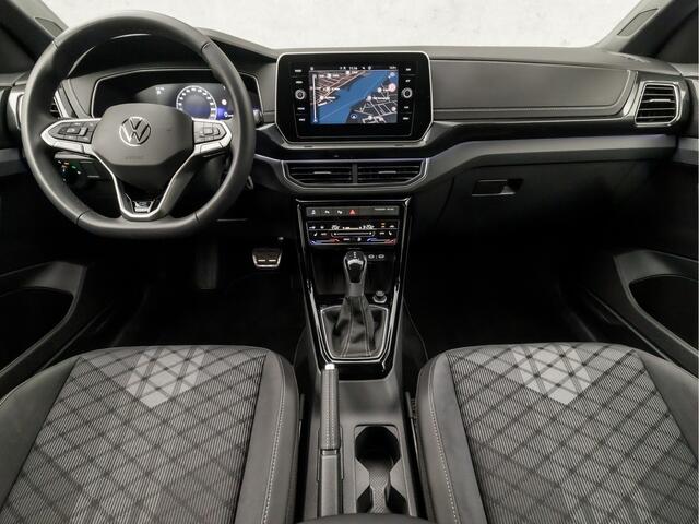 Volkswagen T-Cross 1.5 TSI R-Line 150Pk Automaat (2X R-LINE, APPLE CARPLAY, GROOT NAVI, GRILL VERLICHT, STOELVERWARMING, ALCANTARA, GETINT GLAS, IQ LIGHT, ADAPTIVE CRUISE, NIEUWSTAAT)