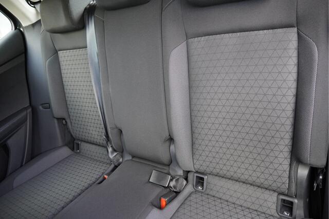 Volkswagen T-Cross 1.0 TSI Life Business BJ2020 Lmv 16" | Led | Pdc | Navi | App-Connect | Climate control | Cruise control | Getint glas