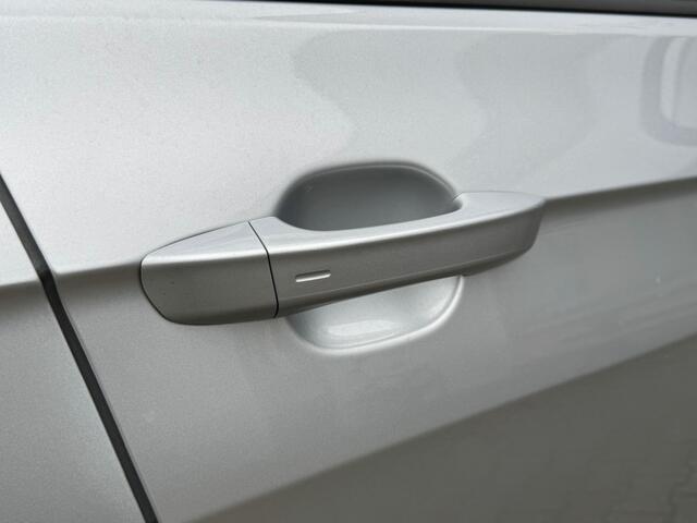 Volkswagen T-Cross 1.0 TSI 115 pk DSG Life Edition - Navi/Apple/Android - camera