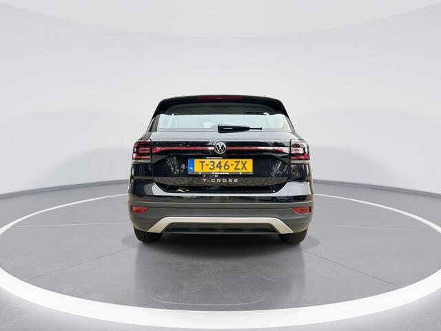 Volkswagen T-Cross 1.0 TSI 110pk DSG Life · Camera · Apple/Android Car Play · Navigatie · P-Sensoren · Airco · 16'' Inch · Garantie t/m 10-10-2027 of 100.000km