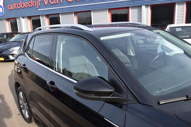 Volkswagen T-Cross 1.0 TSI Style Business R-Line , VIRTUAL COCKPIT , CLIMATR , LED KOPL , NAVI , V ST VERW , LMV17 ,