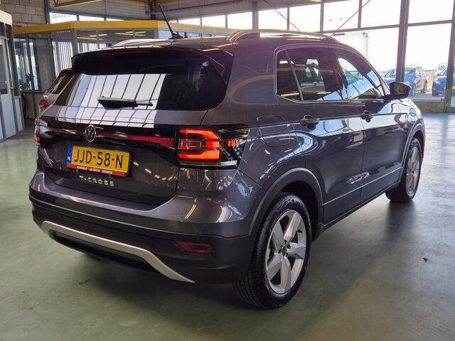 Volkswagen T-Cross 1.0 TSI Style -110pk- | LED | Digitale Cockpit Pro | Rijklaarprijs incl. 1 jaar Bovag garantie