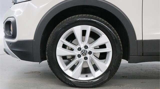 Volkswagen T-Cross 1.0 TSI 95pk Life / Navigatie / Apple Carplay / Parkeersensoren