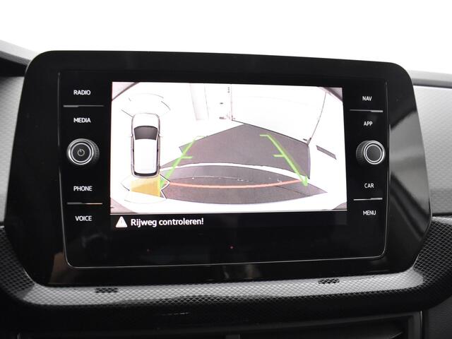 Volkswagen T-Cross Life Edition 1.0 TSI 95 pk 5 versn. Hand · Comfort pakket · Velgen 'ventura', 17 inch lichtmetaal · MEGA Sale - Prijs is incl. inruilbonus -