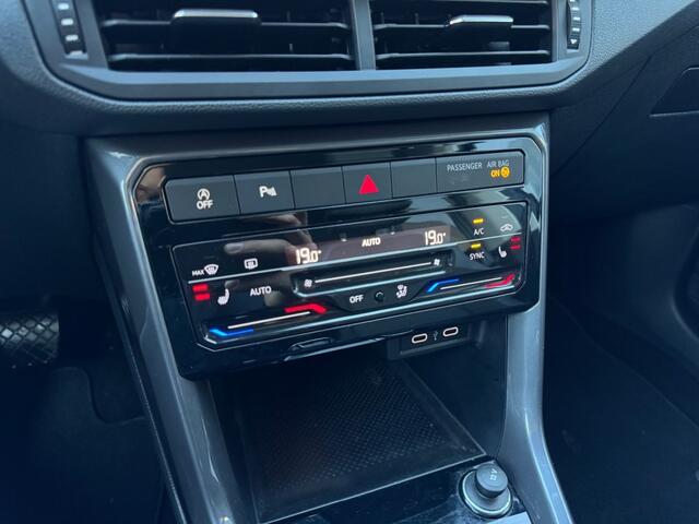 Volkswagen T-Cross 1.0 TSI DSG Style - stoelverwarming - LED - Apple/Android