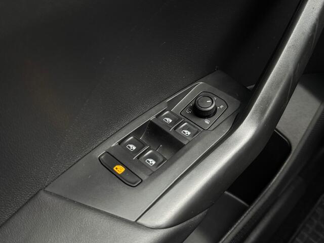 Volkswagen T-Cross 1.0 TSI 115 pk DSG Life Edition - Navi/Apple/Android - camera