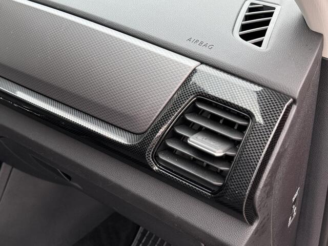 Volkswagen T-Cross 1.0 TSI Life Edition 115pk automaat | Camera | App-Navi | 17LM