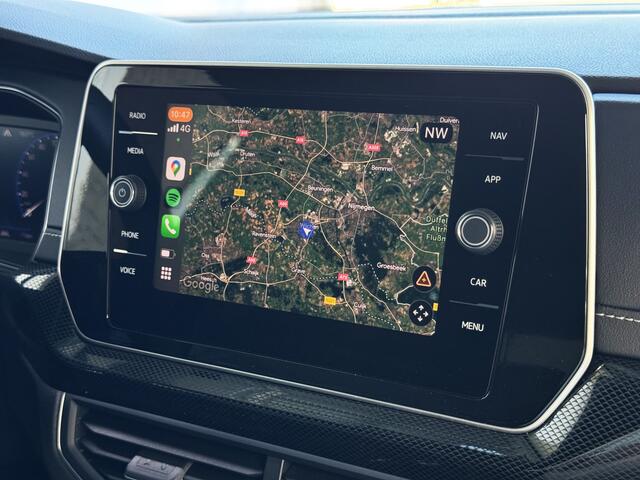 Volkswagen T-Cross 116PK 17''LMV TREKHAAK CAMERA VIR.COCKPIT STOELVERW. ADAP.CRUISE LMV CARPLAY 2025 "Volkswagen rijden begint bij Topautos.nl - 75 topmodellen direct op voorraad!"