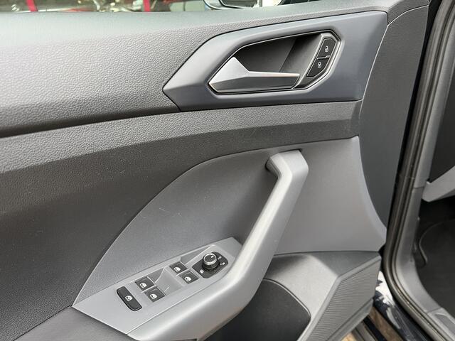 Volkswagen T-Cross 1.0 TSI Style | ACC | Trekhaak | Stoelverw. | DSG |