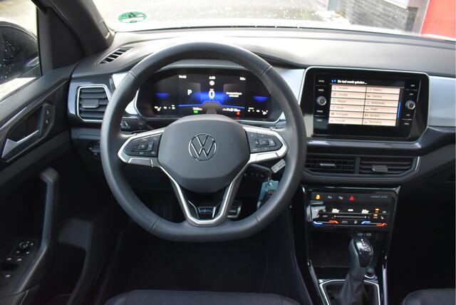 Volkswagen T-Cross 1.0 TSI Life Edition Virtual cockpit, Afn. Trekhaak, Adaptive cruise, Carplay, Stoelverwarming, PDC,