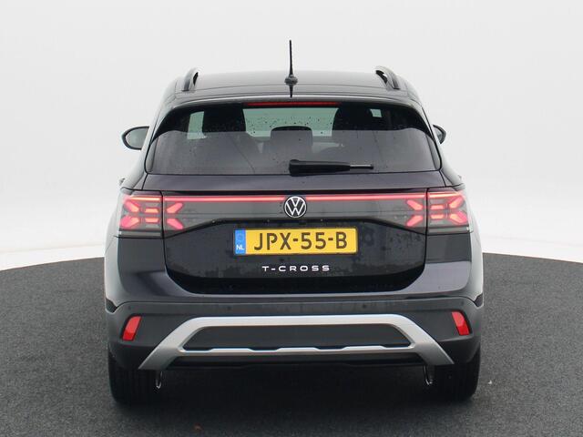 Volkswagen T-Cross 1.0 TSi 115 Pk Automaat Life Edition | Full LED | Adaptive Cruise | Climate Control | Stoelverwarming | Camera | Carplay | 17 Inch | 28.574 Km!!