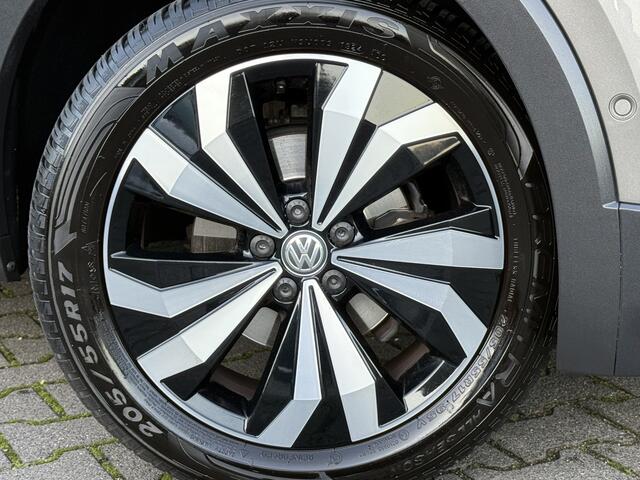 Volkswagen T-Cross 1.0 TSI Style | Trekhaak | ACC | CarPlay | LED | Keyless | 17 inch