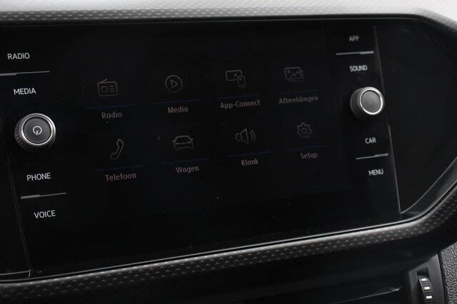 Volkswagen T-Cross 1.0 TSI 115pk DSG Life Plus Volkswagen T-Cross 1.0 TSI DSG Life Plus | Navigatie | Apple Carplay/ Android Auto | Climate Control | Adaptive Cruise Control | Lane/Side Assist | Camera | Stoelverwarming |