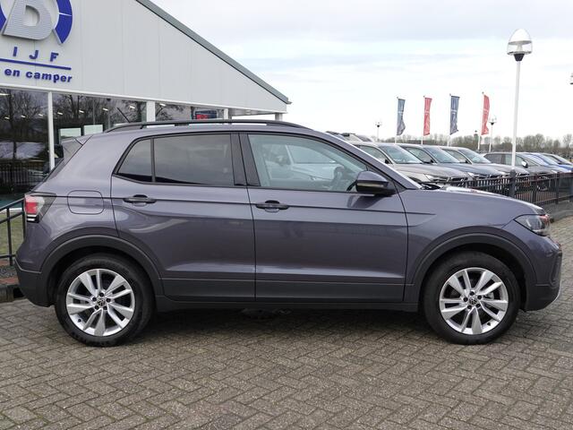Volkswagen T-Cross 1.0 TSI Life Edition TREKH. | VIRTUAL | ECC | ACC | STOELVERW.