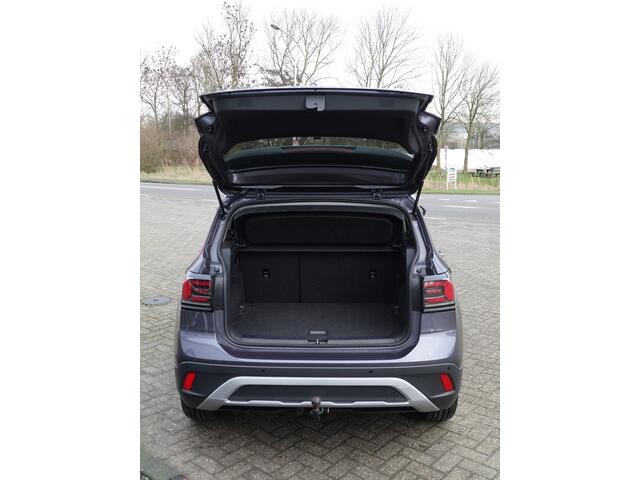 Volkswagen T-Cross 1.0 TSI Life Edition TREKH. | VIRTUAL | ECC | ACC | STOELVERW.