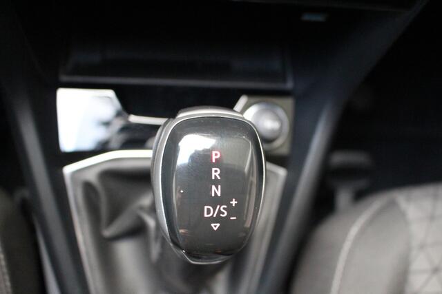 Volkswagen T-Cross 1.0 TSI Life DSG | Navigatie | Apple Carplay | PDC + Camera