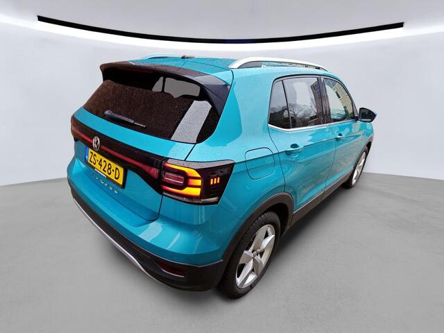 Volkswagen T-Cross 1.0 TSI 115pk Style DSG Automaat / LED / Navigatie / Digital cockpit / Camera / LM 17 inch