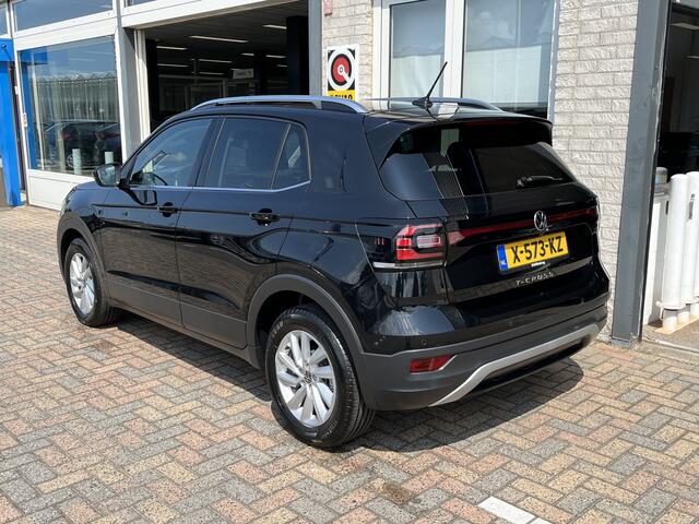 Volkswagen T-Cross 1.5 TSI Style / AUTOMAAT/ 150 PK/ PARK.SENSOR.V+A/ CAMERA/ APP-CONNECT/ STOEL VERWARM./ ACC/ CLIMA/ DAB/ DIGITAL DASH/ LED/ LANE-ASSIST/ START-STOP SYSTEEM/ ARMSTEUN/ ISOFIX/ 16'' LMV