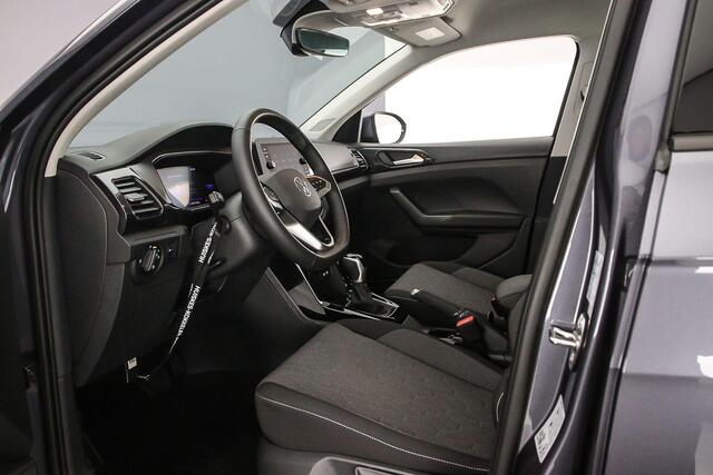 Volkswagen T-Cross Life Edition 1.0 TSI 115pk DSG Automaat Adaptive cruise control, Achteruitrijcamera, LED koplampen, App connect, Stoelverwarming, Airco, Parkeersensoren