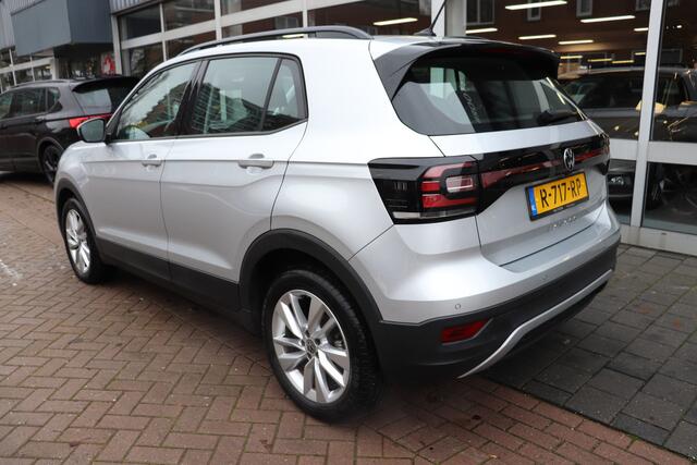 Volkswagen T-Cross 1.0 TSI Life Automaat. Navigatie. Nederlandse auto!
