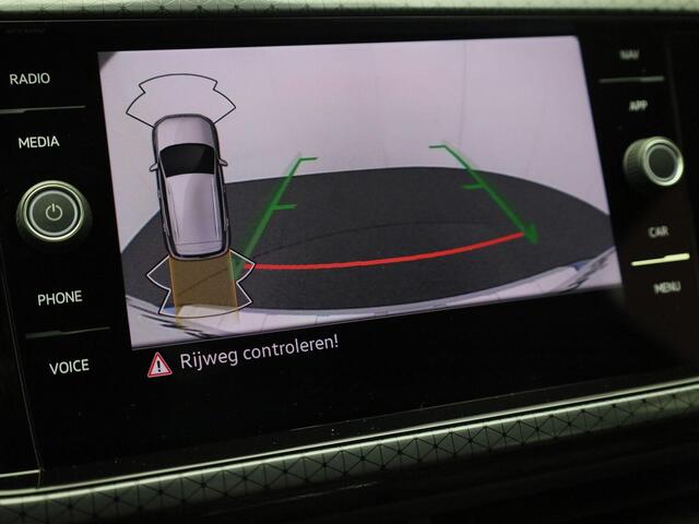 Volkswagen T-Cross 1.0TSI/110PK Style · Camera · Clima · Navigatie · LED · Apple/Android Car Play · Garantie tot mei 2027 of 100000km