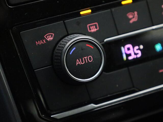 Volkswagen T-Cross 1.0TSI/110PK Style · Camera · Apple/Android Car Play · Trekhaak · Clima · Navigatie ·