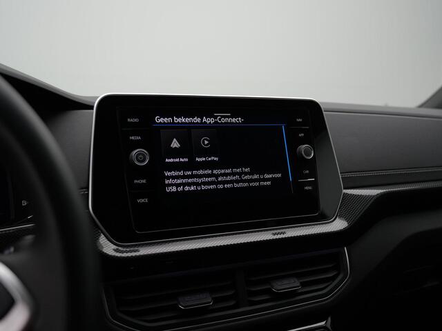 Volkswagen T-Cross 1.0 TSI 115 pk R-Line Business | IQ Light | Achteruitrijcamera | Navigatie | Stoelverwarming | Adaptive Cruise