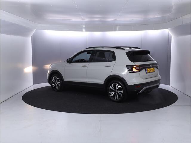 Volkswagen T-Cross 1.0 TSI Life 110 pk Automaat (DSG) | | Navigatie | Parkeersensoren | Achteruitrijcamera