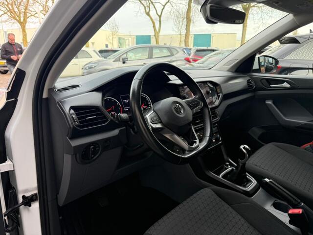 Volkswagen T-Cross 1.0 TSI R-Line