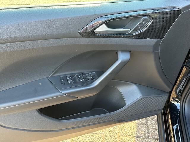 Volkswagen T-Cross 1.0 TSI Edition / Stoelverwarming / Pdc voor en achter